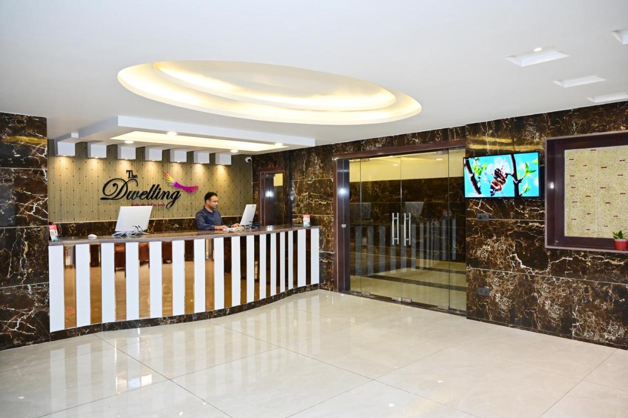The Dwelling Inn Greater Noida Extérieur photo